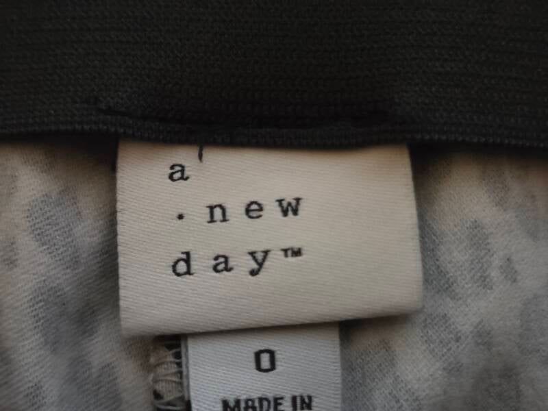 A New Day Leopard Print High-Rise Skinny Crop Pants — No Size Tag