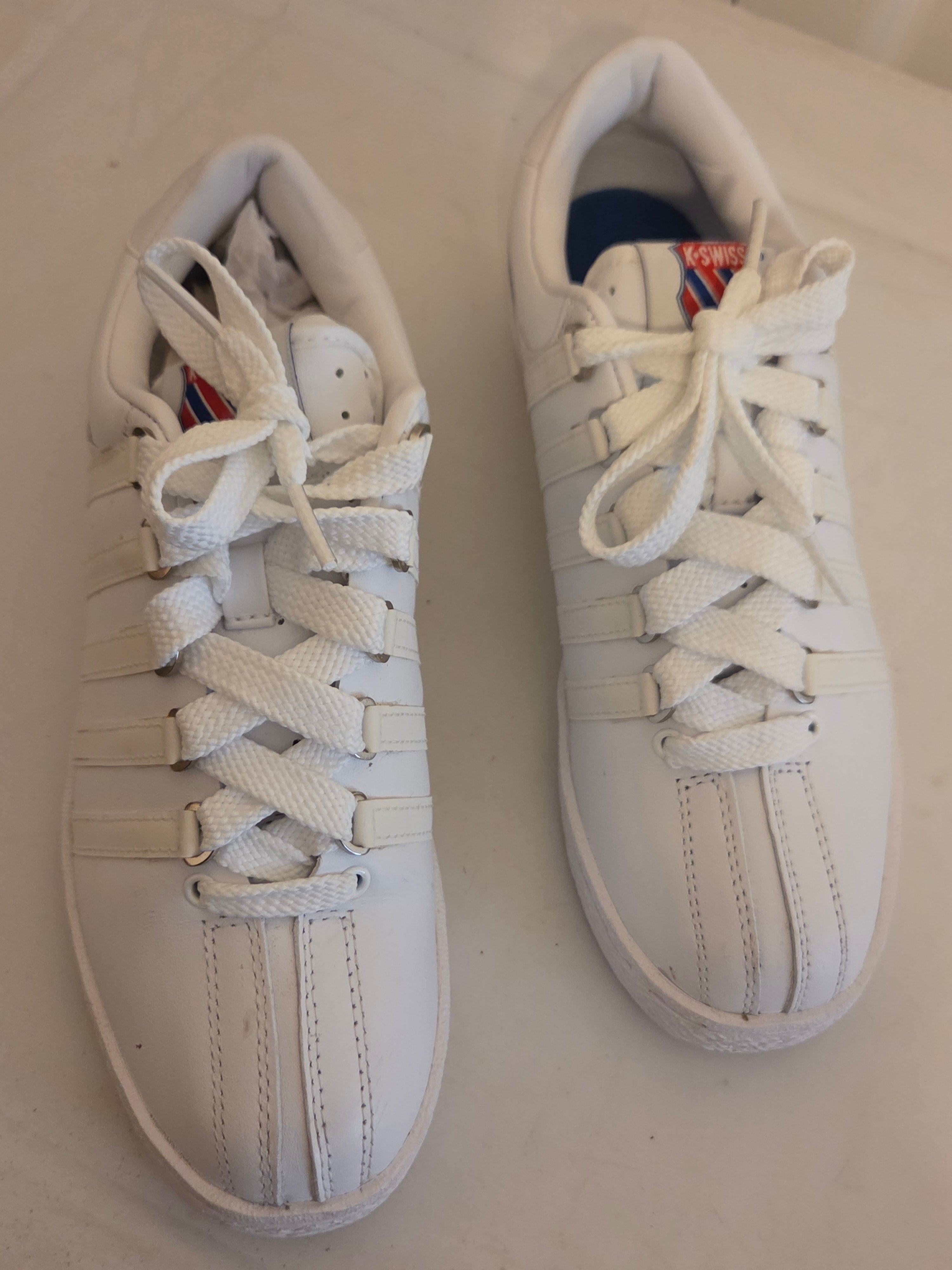 K-Swiss Classic Leather Varsity Low – White, Child's Size 4