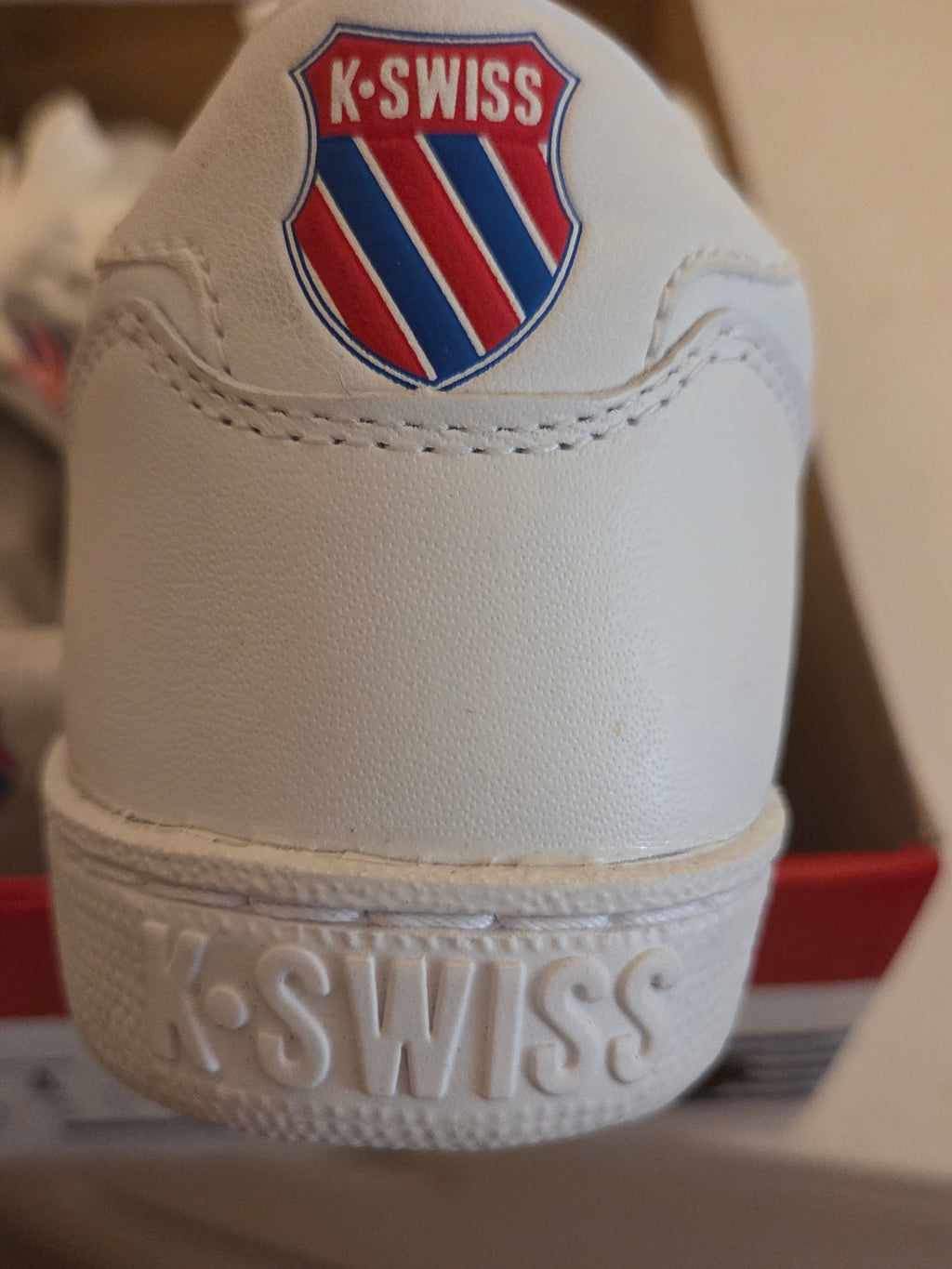 K-Swiss Classic Leather Varsity Low – White, Child's Size 4