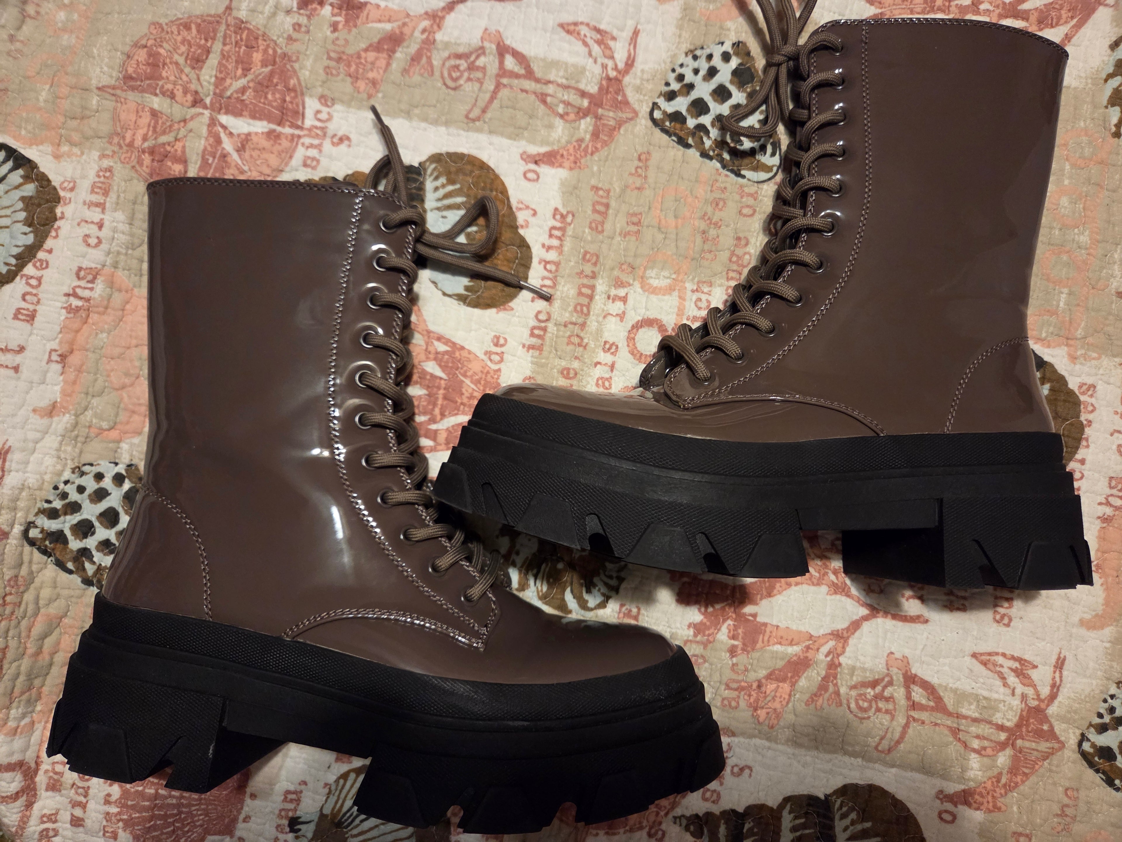 Grunge Combat Boots — Size 10 | Zip & Lace-Up | Brown