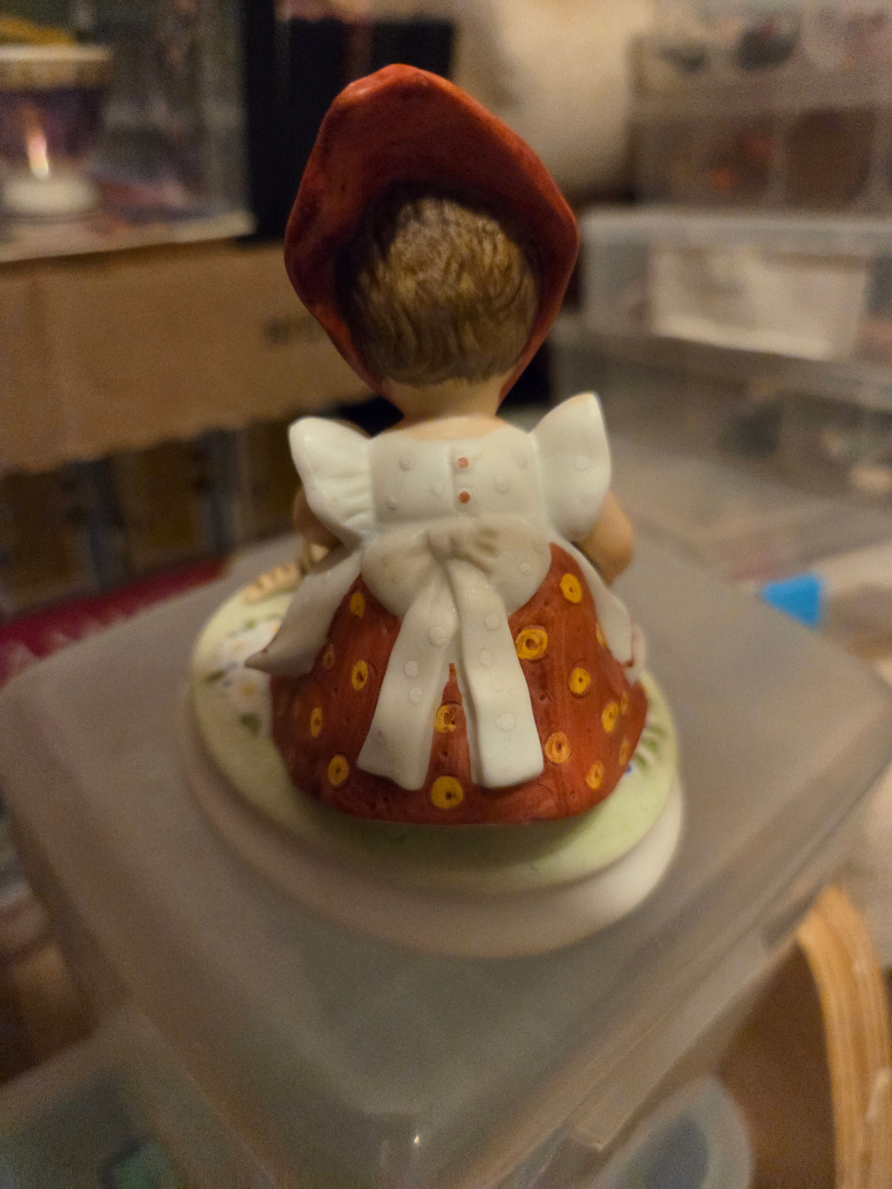 Vintage Special Moments "Gretchen" Girl Cat Figurine — Series 1 Designers' Collection 1979