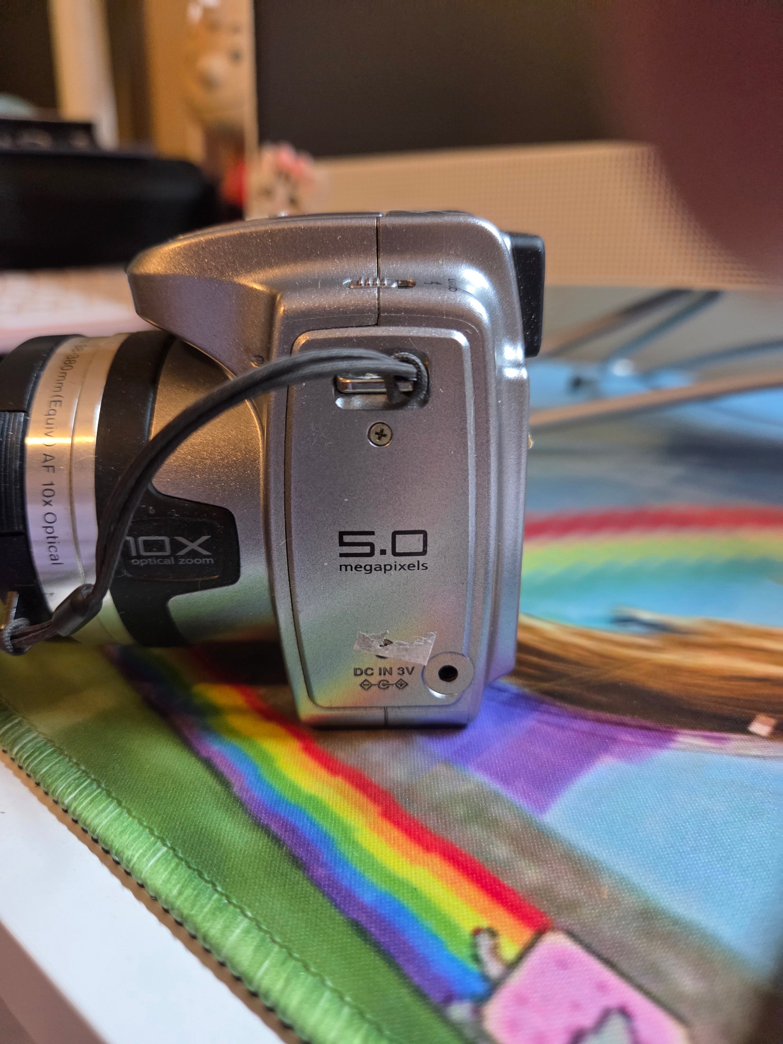 Kodak EasyShare Z740 5.0MP 10x Zoom Digital Camera – Silver