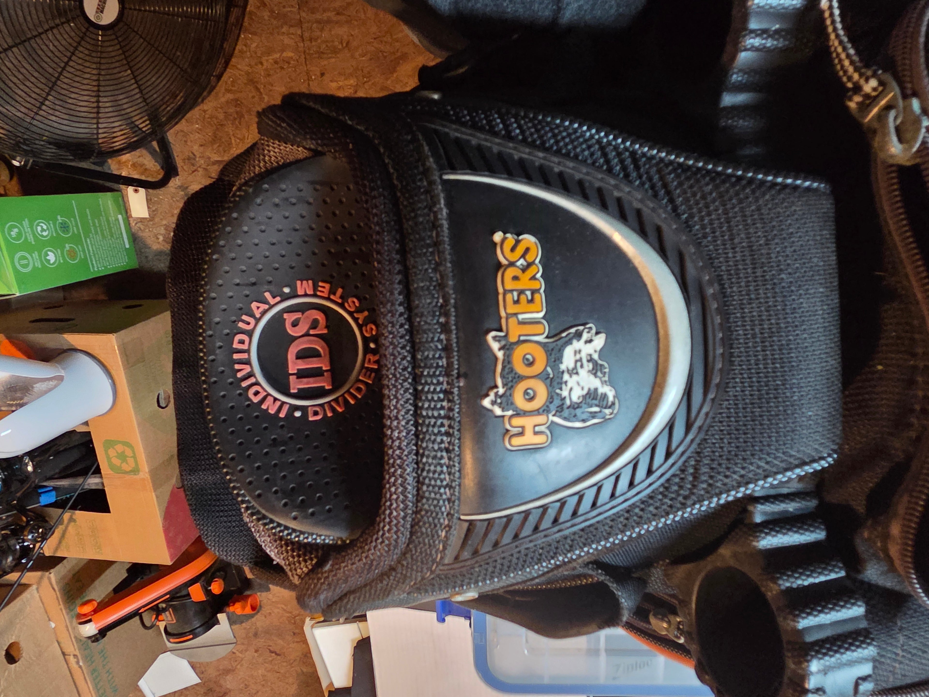 Datrek Hooters IDS Golf Cart Bag – 14-Way Divider | Black & Orange | Preowned