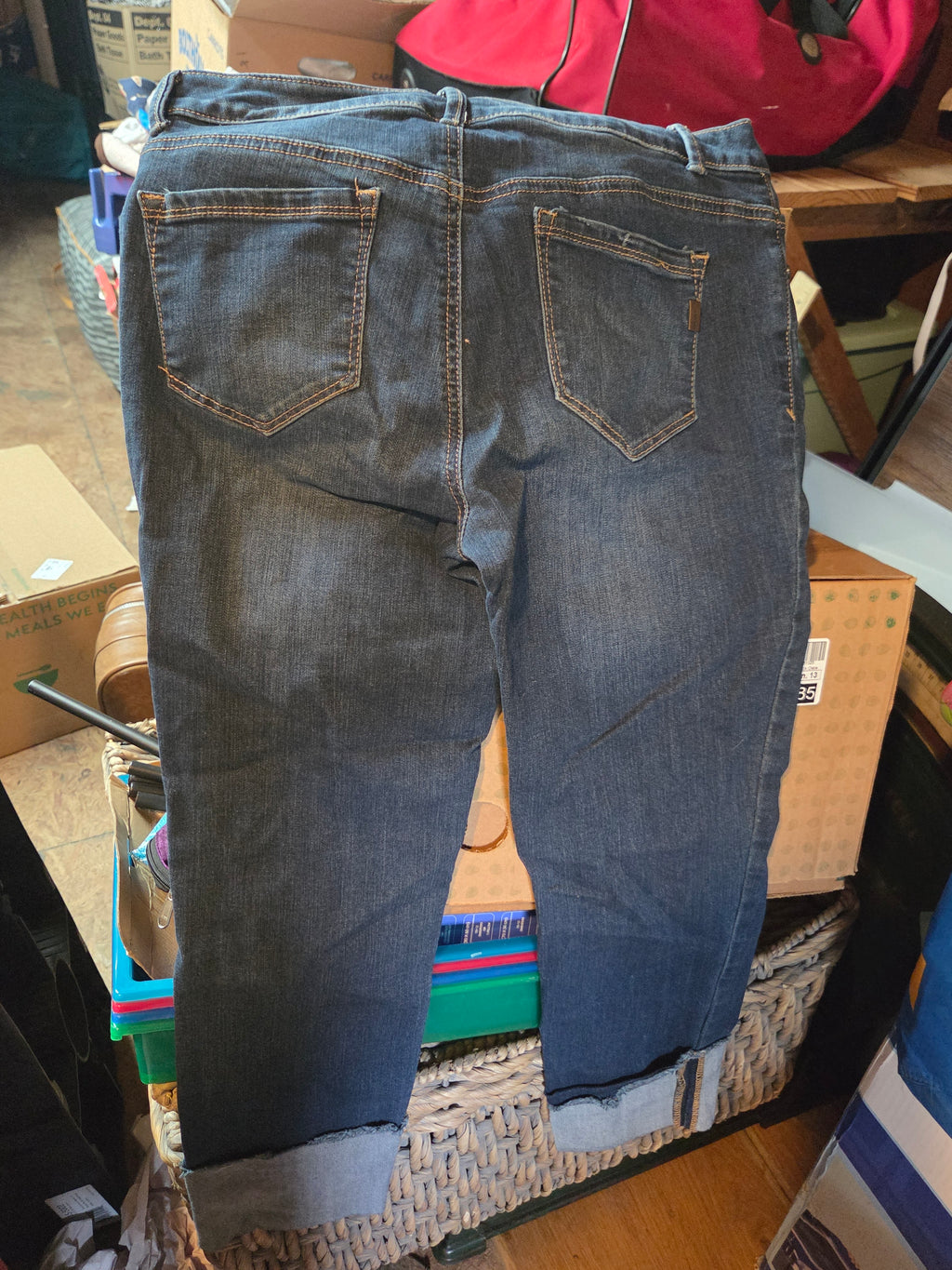 Women's 1822 Denim Cropped 'Taylor' Cuffed Hem Jeans – Size 10