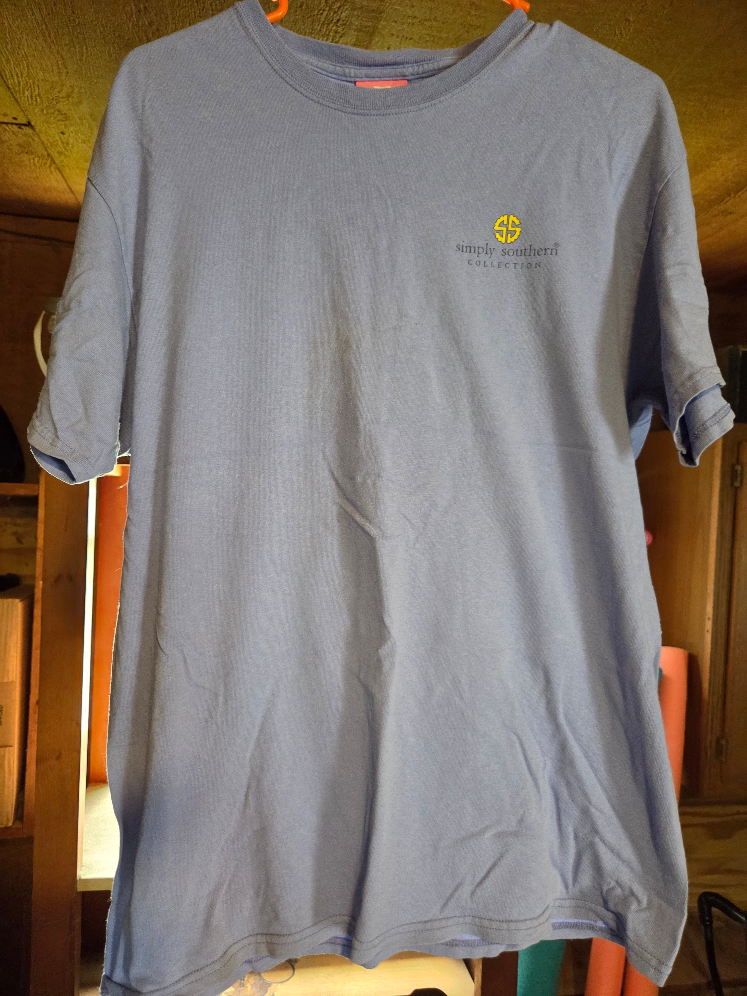 Simply Southern "Salty Hair, Sandy Toes" Retro VW Bus Graphic T-Shirt — Large
