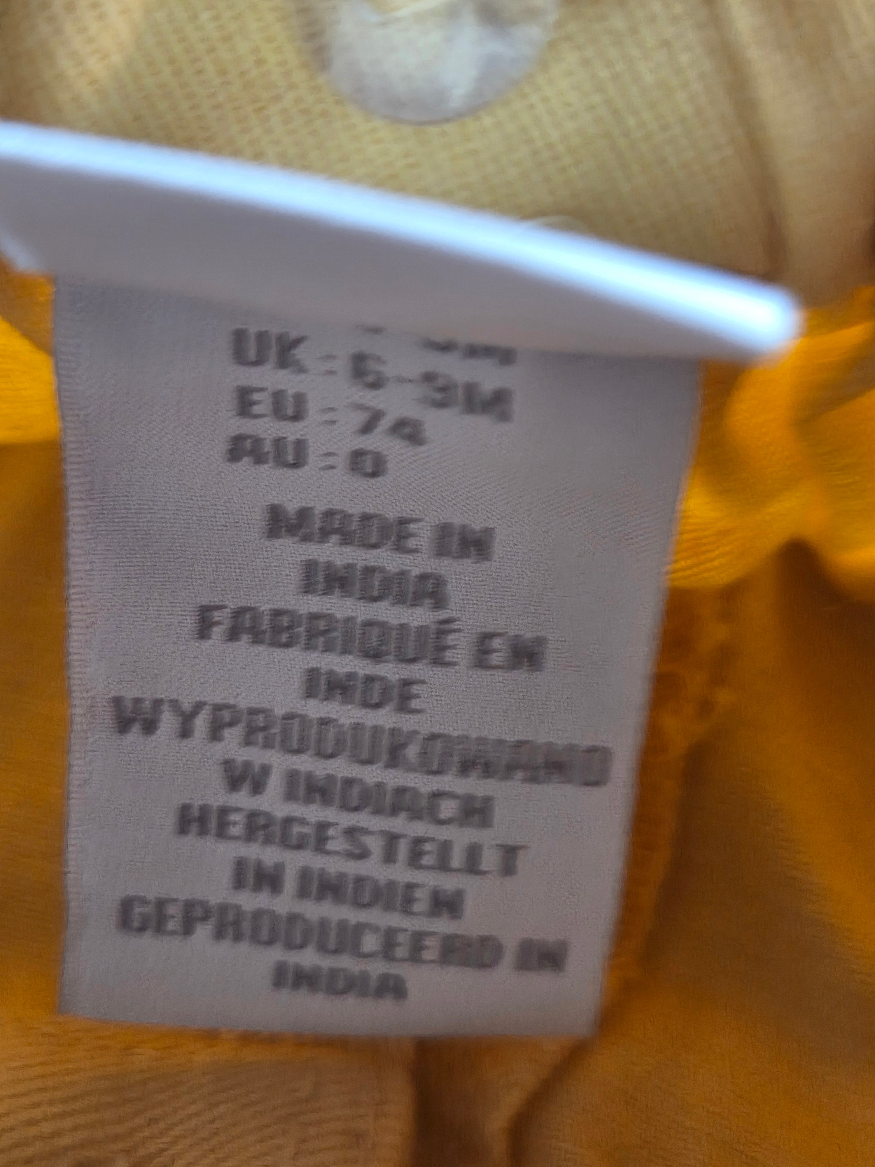 Vintage Tahari Yellow High-Waisted Cuffed Shorts