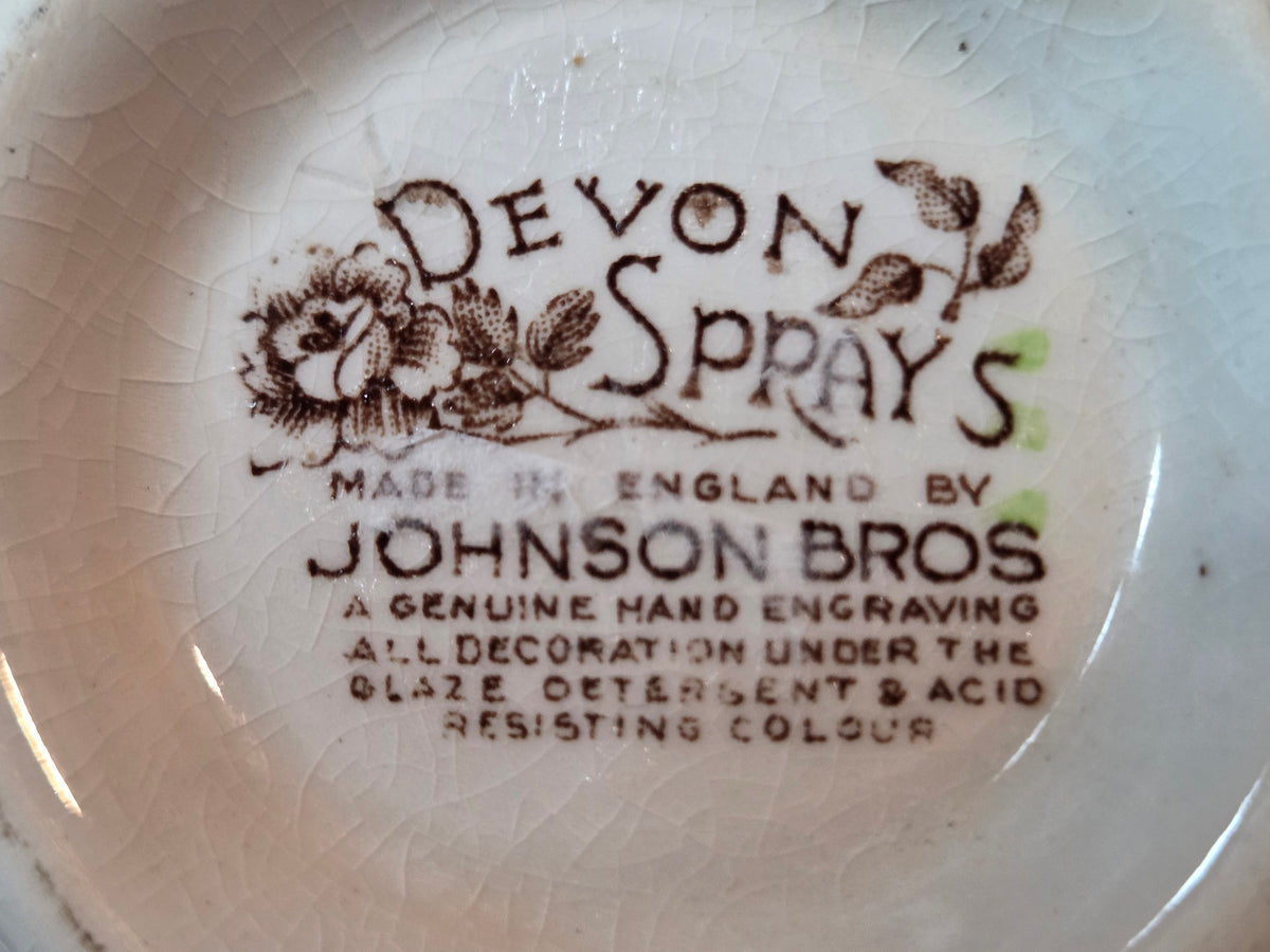 Johnson Brothers Devon Sprays Sugar Bowl with Lid