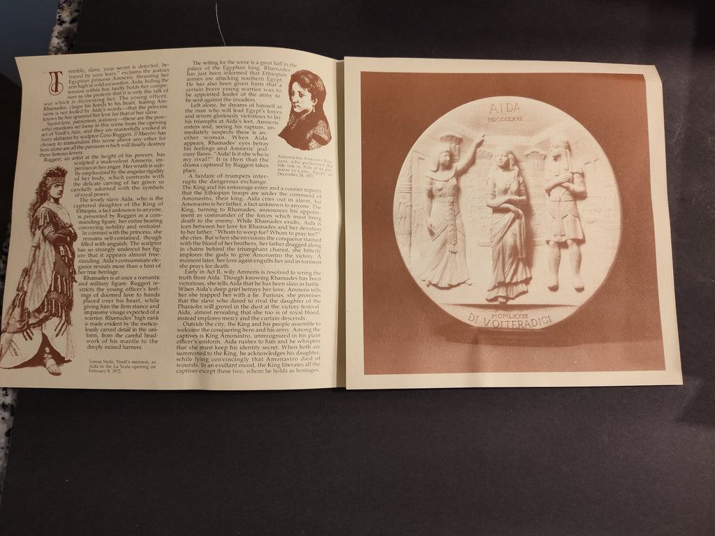 Studio Dante Di Volteradici "Aida" Bas-Relief Collector Plate – La Scala Grand Opera Collection (1979)