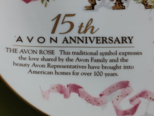 Avon 15th Anniversary "The Avon Rose" Collector's Plate – 8.5"