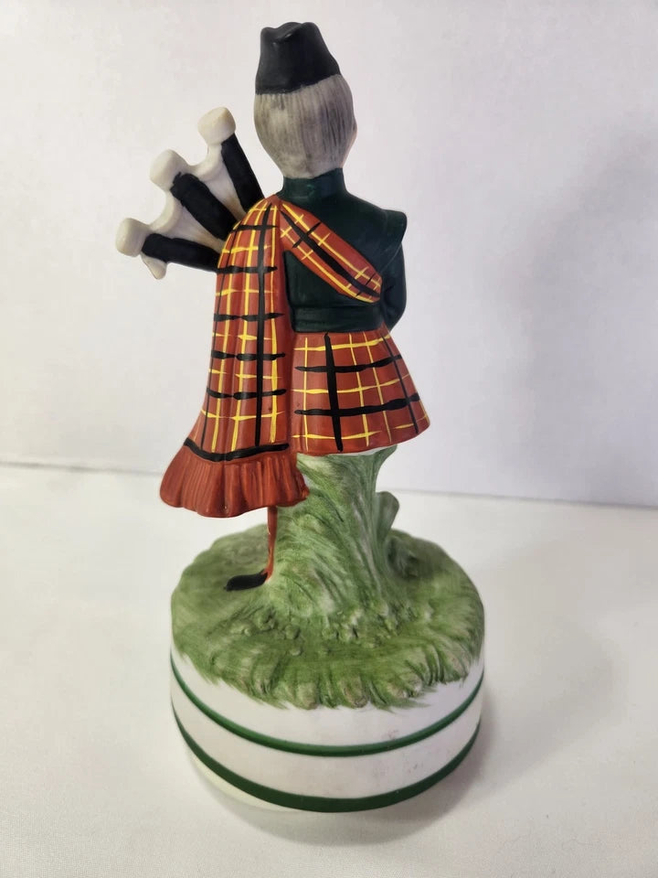 Vintage Scottish Bagpiper Music Box – Amazing Grace, Made in Japan