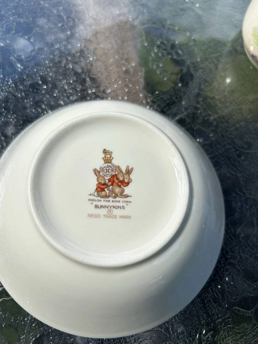Royal Doulton Bunnykins Children's Bowl – Apple Picking Scene, Fine Bone China England